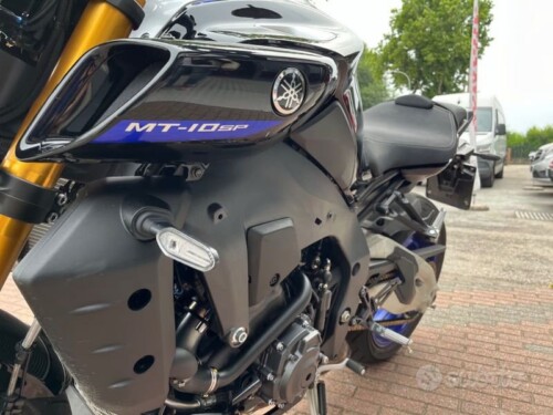 Yamaha MT-10 - immagine 9