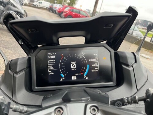 Yamaha T Max 560 - immagine 12