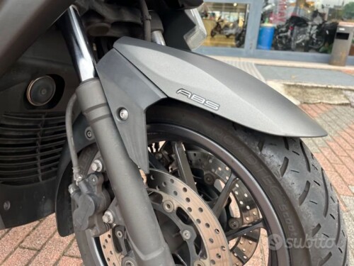 Yamaha X-Max 400 - immagine 3