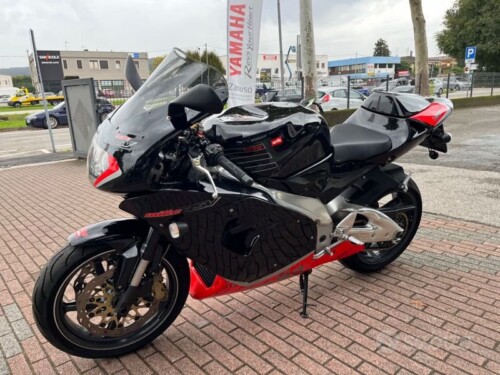 Aprilia RSV 1000 - immagine 8