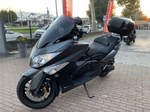 Yamaha T Max - immagine 3