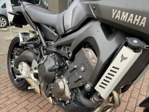 Yamaha MT-09 - immagine 8