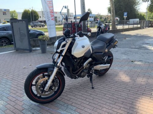 Yamaha MT-03 - immagine 3