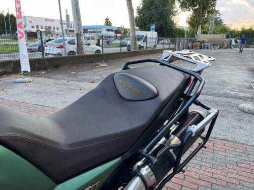 Moto Guzzi V85 TT - immagine 8