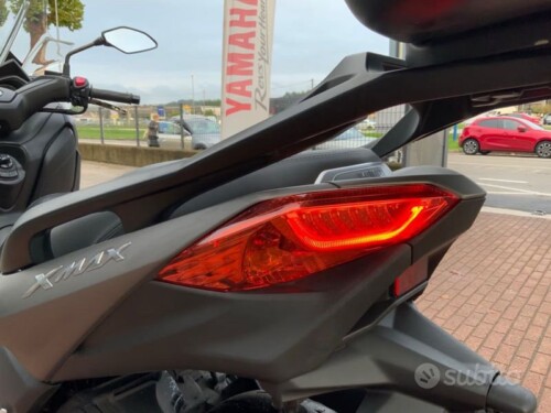 Yamaha X-Max 300 - immagine 4