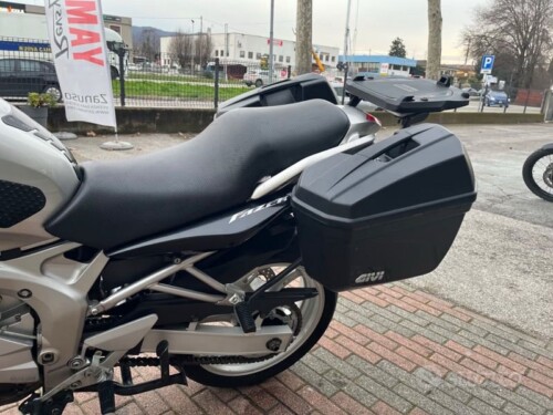 Yamaha FZ6 - immagine 12