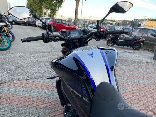 Yamaha MT-09 - immagine 10