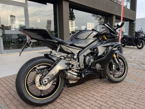 Yamaha YZF R6 - immagine 6