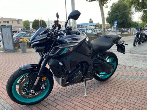 Yamaha MT-10 - immagine 12