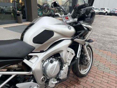 Yamaha FZ6 - immagine 5