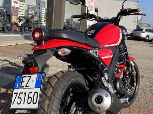 Yamaha XSR 125 Guidabile anche patente B - immagine 7