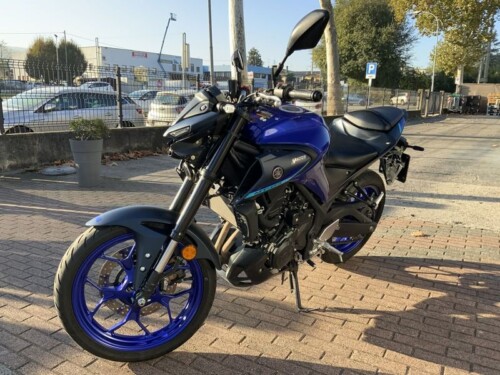 Yamaha MT-03 - immagine 3