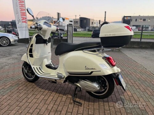 Vespa 300 GTS hpe - immagine 5