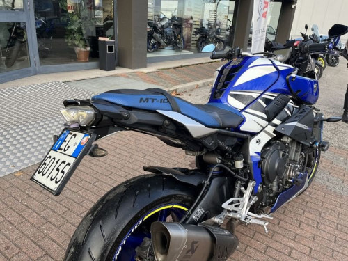 Yamaha MT-10 - immagine 11