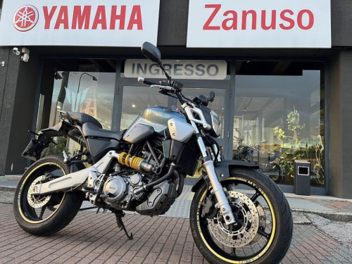 Yamaha MT-03 - immagine 3