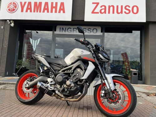 Yamaha MT-09