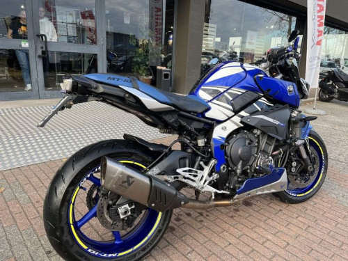 Yamaha MT-10 - immagine 8